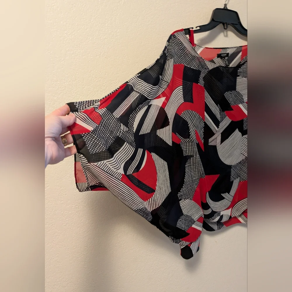 Alfani Red and Black Boxy Blouse with 3/4 Sleeves - Picture 4 of 4